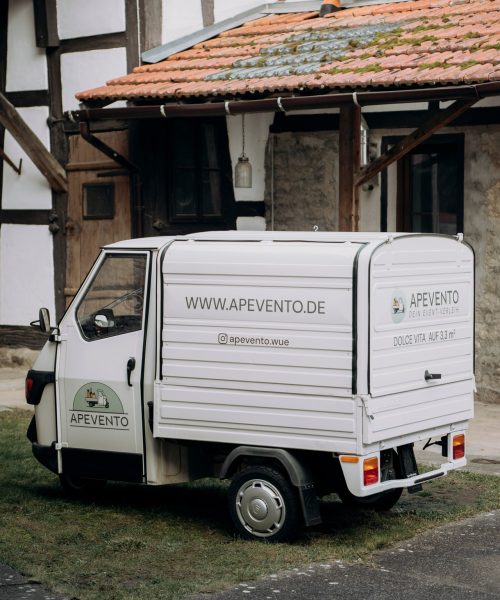 Italienische Ape mieten in Würzburg